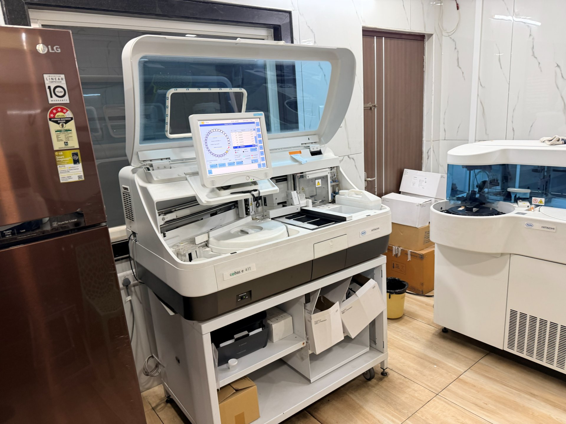 Roche Hitachi COBAS E411 CLIA Analyser